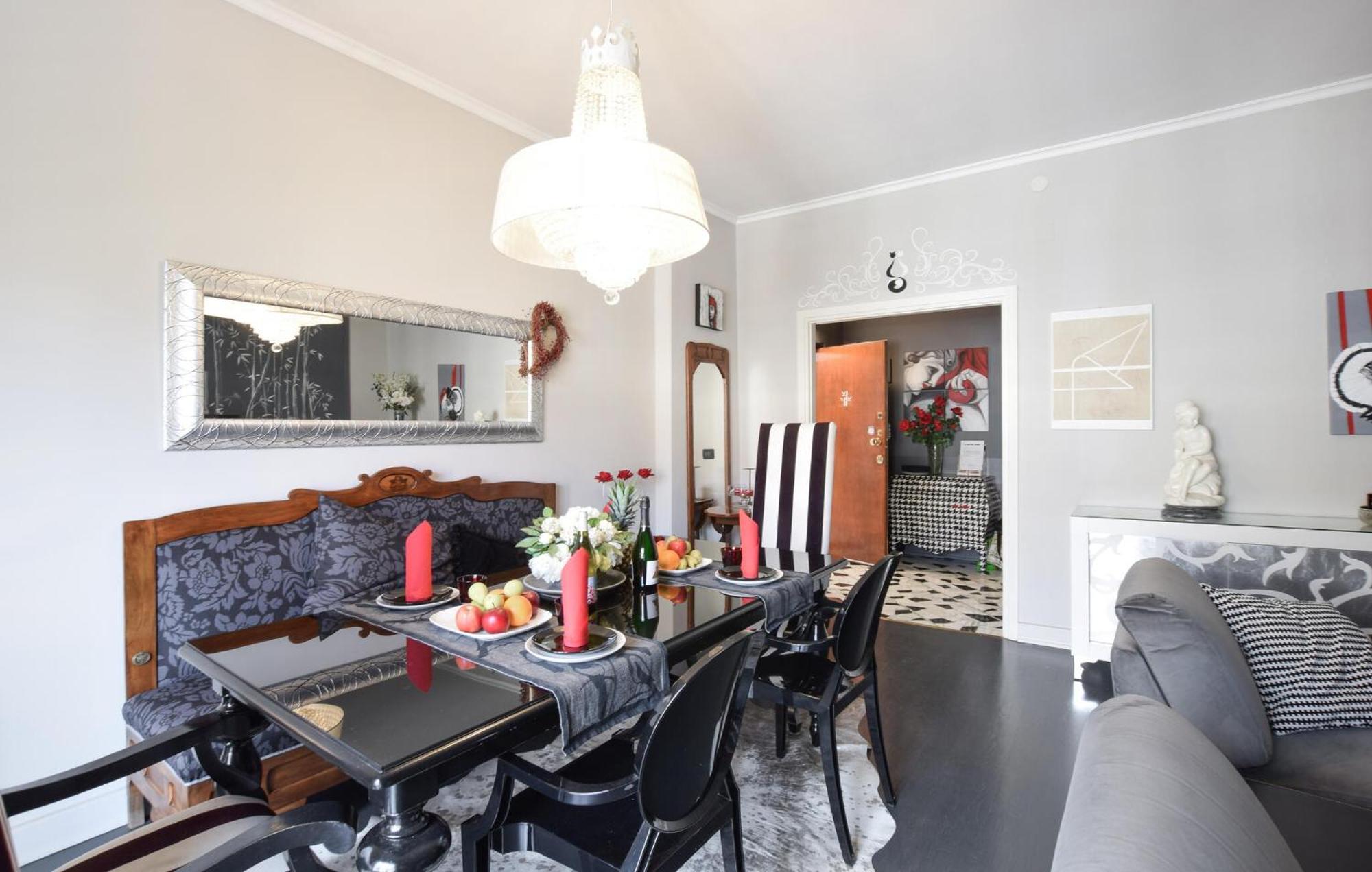 2 Bedroom Cozy Apartment In Gorizia Luaran gambar
